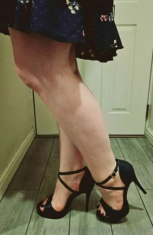 Kayties Feet OnlyFans Leaked Free Thumbnail Picture - #KwjobMyCbU