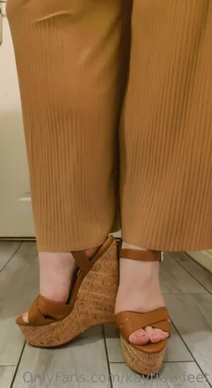Kayties Feet OnlyFans Leaked Free Thumbnail Picture - #mWnDDoZOJ7