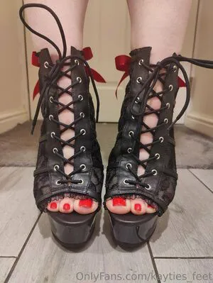 Kayties Feet OnlyFans Leaked Free Thumbnail Picture - #tMTRiuKgF6