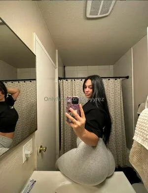 Kayyrez OnlyFans Leaked Free Thumbnail Picture - #PgbPXW2BaY