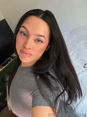 Kayyreztv OnlyFans Leaked Free Thumbnail Picture - #A84feSYpvy
