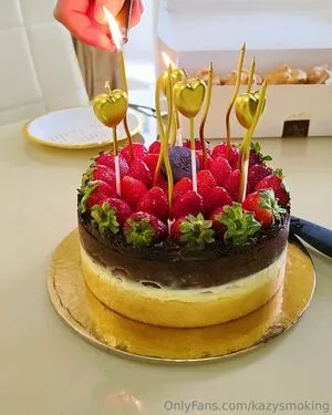 Kazysmoking OnlyFans Leaked Free Thumbnail Picture - #mnrCBqujSA