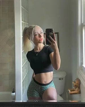 Keairayaworskii OnlyFans Leaked Free Thumbnail Picture - #sfroML6ELE