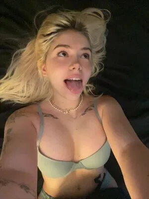 Kealani OnlyFans Leaked Free Thumbnail Picture - #AAQgMUJ7IU