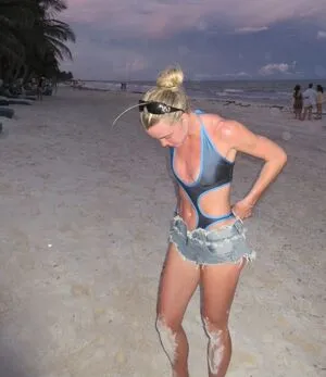 Keely Hodgkinson OnlyFans Leaked Free Thumbnail Picture - #AAzVBQNcko