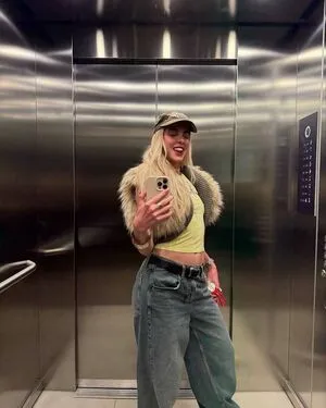 Keely Hodgkinson OnlyFans Leaked Free Thumbnail Picture - #M42jLa72ng