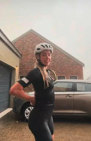 Keely Hodgkinson OnlyFans Leaked Free Thumbnail Picture - #XZYR0DBiOB