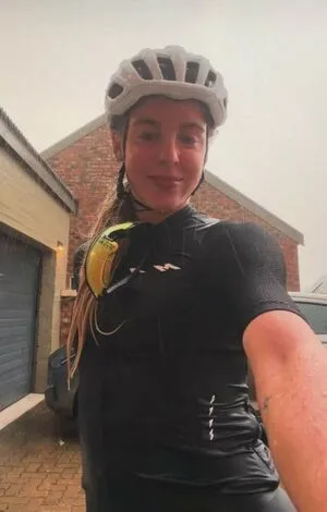 Keely Hodgkinson OnlyFans Leaked Free Thumbnail Picture - #okYMx2JGn2