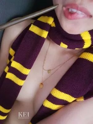 Keikinkylittlesht OnlyFans Leaked Free Thumbnail Picture - #Xjoo8Wesn4