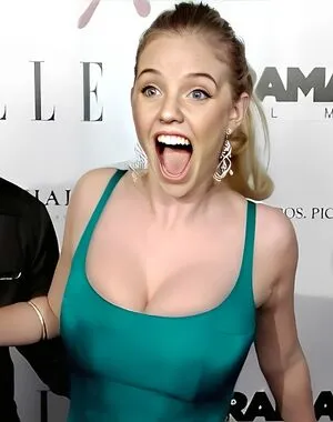 Kelli Garner OnlyFans Leaked Free Thumbnail Picture - #2fxb9b4zDp