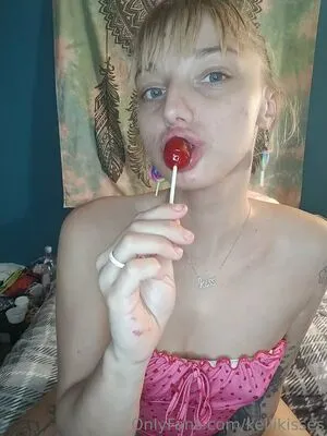Kelli Kisses OnlyFans Leaked Free Thumbnail Picture - #2rSJHjBBYt