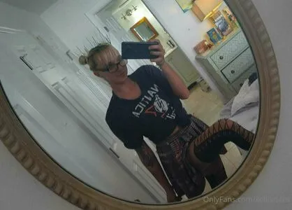 Kelli Kisses OnlyFans Leaked Free Thumbnail Picture - #xm6BbVgj8g