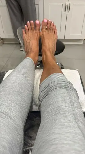 Kelly Bensimon OnlyFans Leaked Free Thumbnail Picture - #QsZ1068JQU