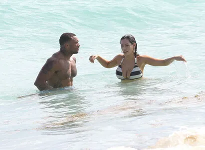 Kelly Brook OnlyFans Leaked Free Thumbnail Picture - #7chSekS1Ez