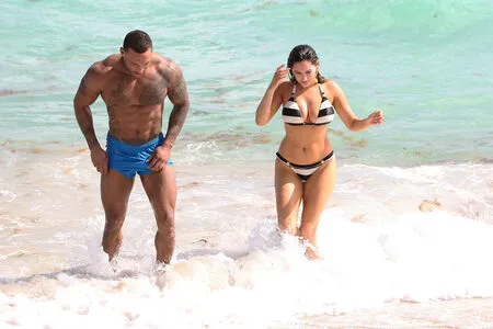 Kelly Brook OnlyFans Leaked Free Thumbnail Picture - #7kWlnWvU17