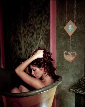 Kelly Brook OnlyFans Leaked Free Thumbnail Picture - #C1r8MwHzCf