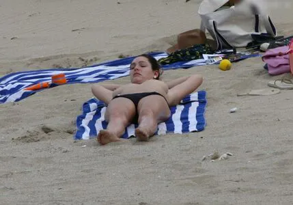 Kelly Brook OnlyFans Leaked Free Thumbnail Picture - #DCYhIVi51X