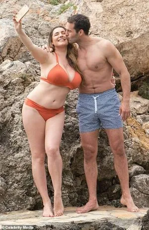 Kelly Brook OnlyFans Leaked Free Thumbnail Picture - #EMXC11rSnR