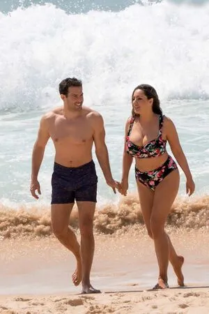 Kelly Brook OnlyFans Leaked Free Thumbnail Picture - #GIOVLaGSKD