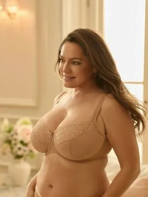 Kelly Brook OnlyFans Leaked Free Thumbnail Picture - #HED9lMbLFJ