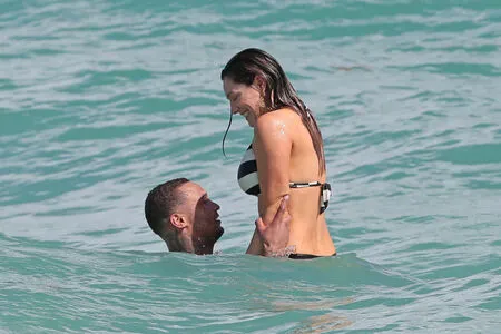 Kelly Brook OnlyFans Leaked Free Thumbnail Picture - #NqbtzdQHx2