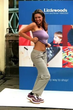 Kelly Brook OnlyFans Leaked Free Thumbnail Picture - #UD2RDdEp1X