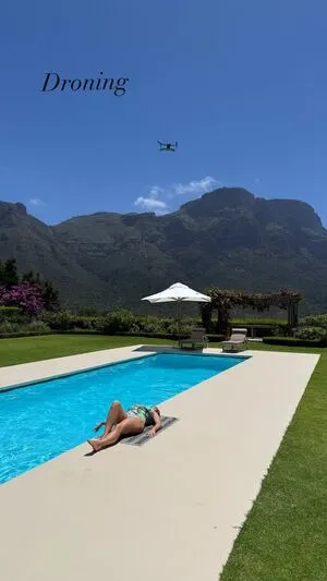 Kelly Brook OnlyFans Leaked Free Thumbnail Picture - #auO8QIJDTT