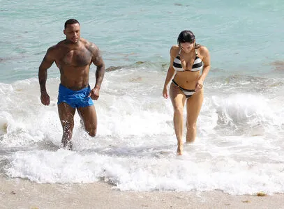 Kelly Brook OnlyFans Leaked Free Thumbnail Picture - #b9wZA6BENg