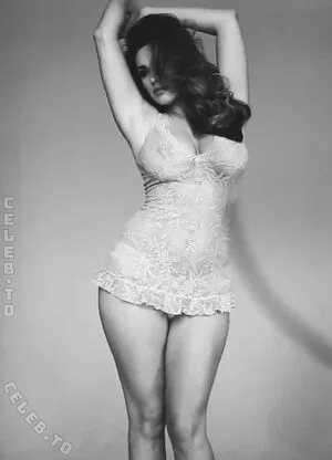 Kelly Brook OnlyFans Leaked Free Thumbnail Picture - #eVGpHf3LB8