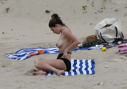 Kelly Brook OnlyFans Leaked Free Thumbnail Picture - #hre3VgZTpo
