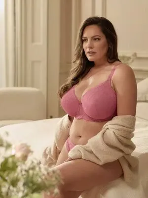 Kelly Brook OnlyFans Leaked Free Thumbnail Picture - #vCCaQDRSbG