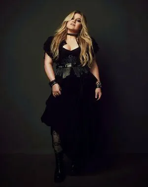 Kelly Clarkson OnlyFans Leaked Free Thumbnail Picture - #KPhuZmSmQF