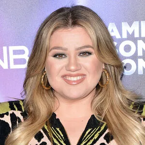 Kelly Clarkson OnlyFans Leaked Free Thumbnail Picture - #W02rEypVGO