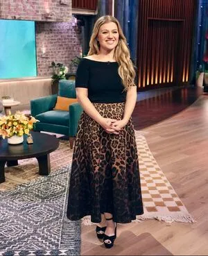 Kelly Clarkson OnlyFans Leaked Free Thumbnail Picture - #YXUZHzRBvA