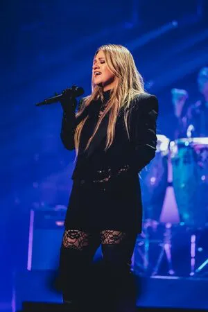 Kelly Clarkson OnlyFans Leaked Free Thumbnail Picture - #gAOSfSrBNK