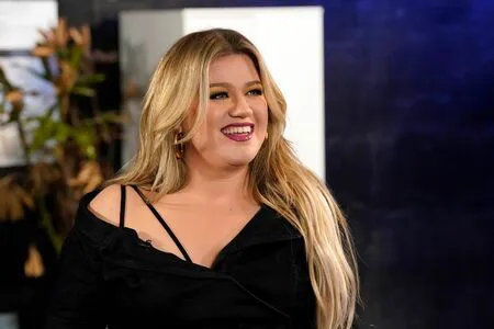 Kelly Clarkson OnlyFans Leaked Free Thumbnail Picture - #ybWY8heUbp