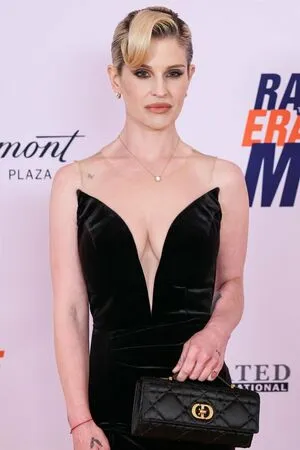 Kelly Osbourne OnlyFans Leaked Free Thumbnail Picture - #iKxhJyJHXx