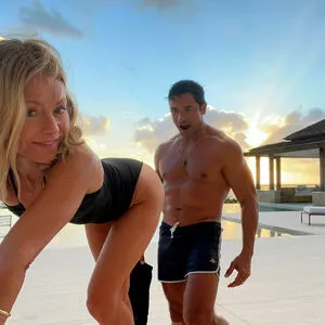 Kelly Ripa OnlyFans Leaked Free Thumbnail Picture - #7TcWdaMKbm
