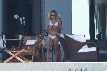 Kelly Ripa OnlyFans Leaked Free Thumbnail Picture - #9dIUOoQ5rk