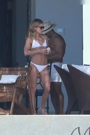 Kelly Ripa OnlyFans Leaked Free Thumbnail Picture - #JQ5l08KOrl