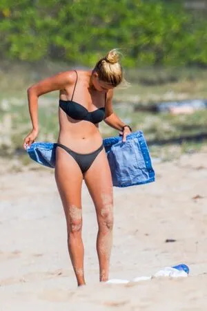 Kelly Rohrbach OnlyFans Leaked Free Thumbnail Picture - #4HuBSbuhPN