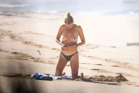 Kelly Rohrbach OnlyFans Leaked Free Thumbnail Picture - #b4c3Npw71c