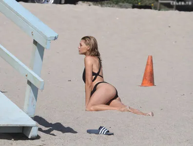 Kelly Rohrbach OnlyFans Leaked Free Thumbnail Picture - #zn2qBFsdqm