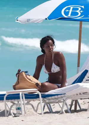 Kelly Rowland OnlyFans Leaked Free Thumbnail Picture - #4ZHNtRHauz