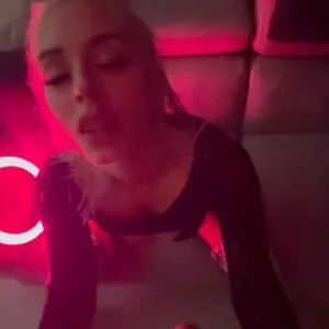 Kelly Trahan OnlyFans Leaked Free Thumbnail Picture - #NpNrIrFvQC