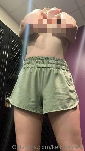 Kellykirstein OnlyFans Leaked Free Thumbnail Picture - #5fm1dgnEsj