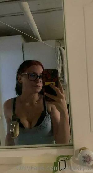 Kellyklitta OnlyFans Leaked Free Thumbnail Picture - #hly8nyJlsL
