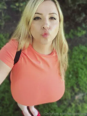 Kellymelons OnlyFans Leaked Free Thumbnail Picture - #U6s3Sr93j7