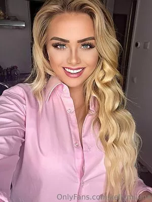 Kellymilana OnlyFans Leaked Free Thumbnail Picture - #Dkpfg6S7Yq