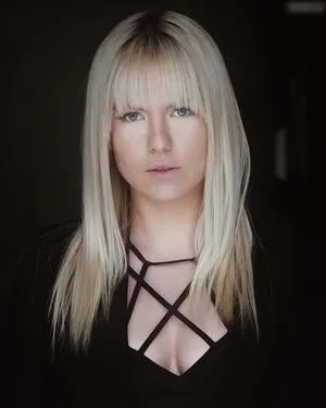 Kellymissesvlog OnlyFans Leaked Free Thumbnail Picture - #0YAycuc3KB
